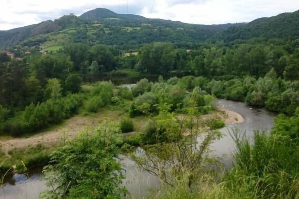 Renovated farmhouse on the banks of the Loire Auvergne - Retournac visuel 3/5 Renovated farmhouse on the banks of the Loire Auvergne - Retournac visuel 3/5