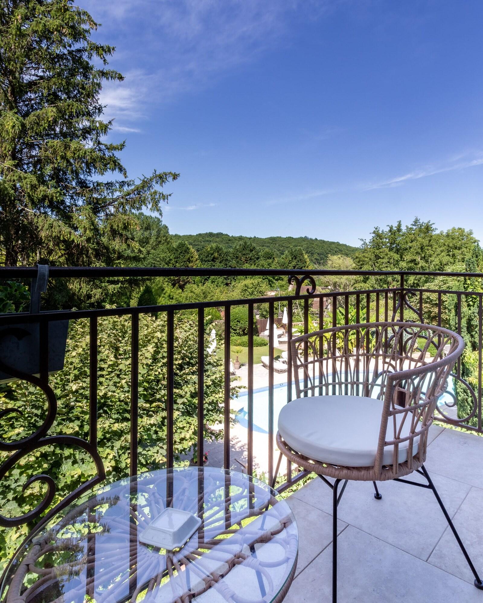 Hôtel du Centenaire Poitou-Charentes - Sireuil visuel 5/5 Hôtel du Centenaire Poitou-Charentes - Sireuil visuel 5/5