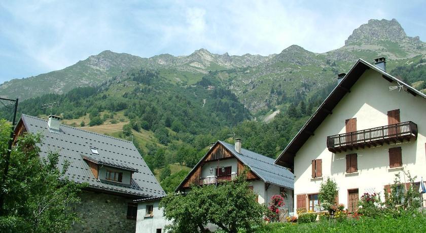 Chalet Rostaing Rhône-Alpes - Vaujany visuel 1/5 Chalet Rostaing Rhône-Alpes - Vaujany visuel 1/5
