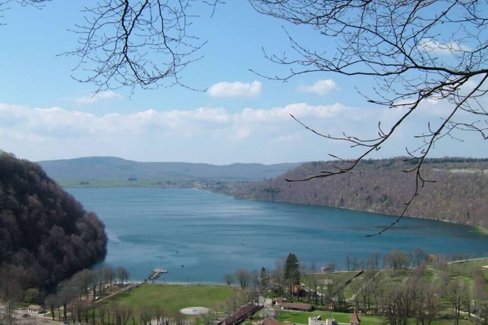 Les Silènes 1 Chalet 3 in Doucier Lac De Chalain - Franche Comté - Doucier visuel 4/5 Les Silènes 1 Chalet 3 in Doucier Lac De Chalain - Franche Comté - Doucier visuel 4/5