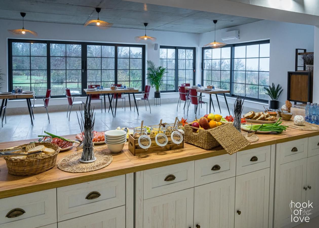 Hook Of Love - Le Mirage de la Mer