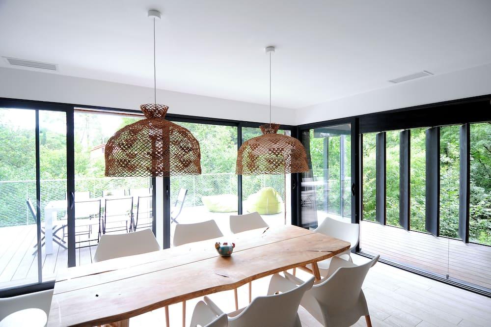 Villa / wooden house in the forest / Beaches 5km away air-conditioned - sleeps 8 / Spa pool - Aquitaine - Soustons visuel 2/5