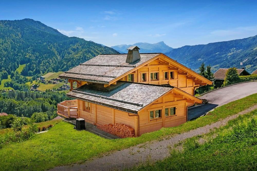 Chalet Polanka luxury ski base for 12, cosy fire & views - OVO Network - Rhône-Alpes - Saint-Jean-de-Sixt visuel 3/5 Chalet Polanka luxury ski base for 12, cosy fire & views - OVO Network - Rhône-Alpes - Saint-Jean-de-Sixt visuel 3/5