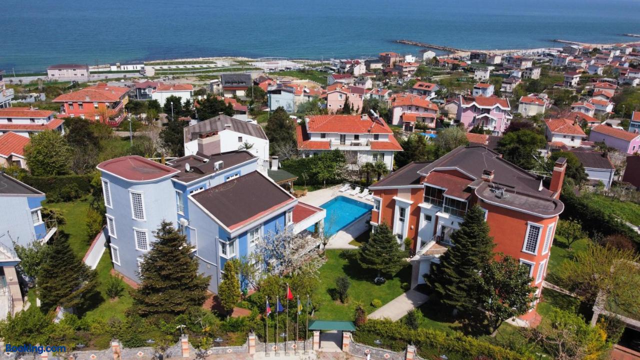 booking-1071604422-551992883-161354 Treekos Suite Hotel Istanbul Airport