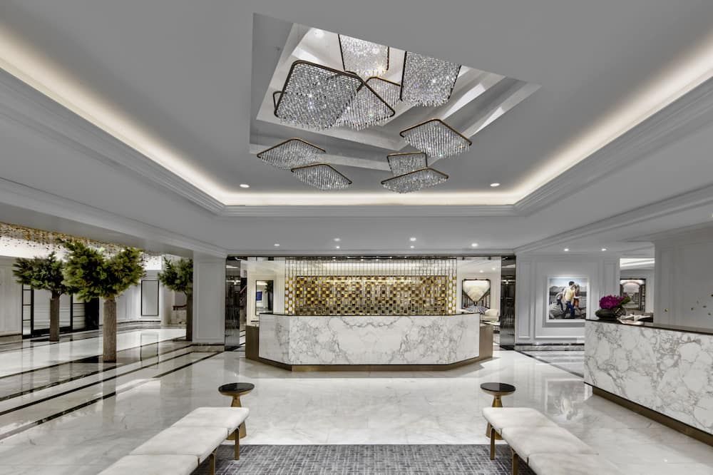 Four Seasons Hotel Chicago — image 1 of 1