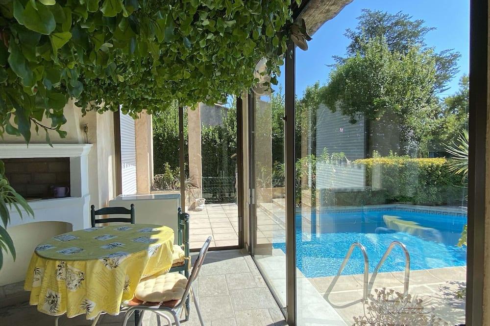 Antibes Juan Les Pins: Villa With Pool + Private Tennis Court Near The Sea Provence-Alpes-Côte d'Azur - Antibes visuel 1/5 Antibes Juan Les Pins: Villa With Pool + Private Tennis Court Near The Sea Provence-Alpes-Côte d'Azur - Antibes visuel 1/5