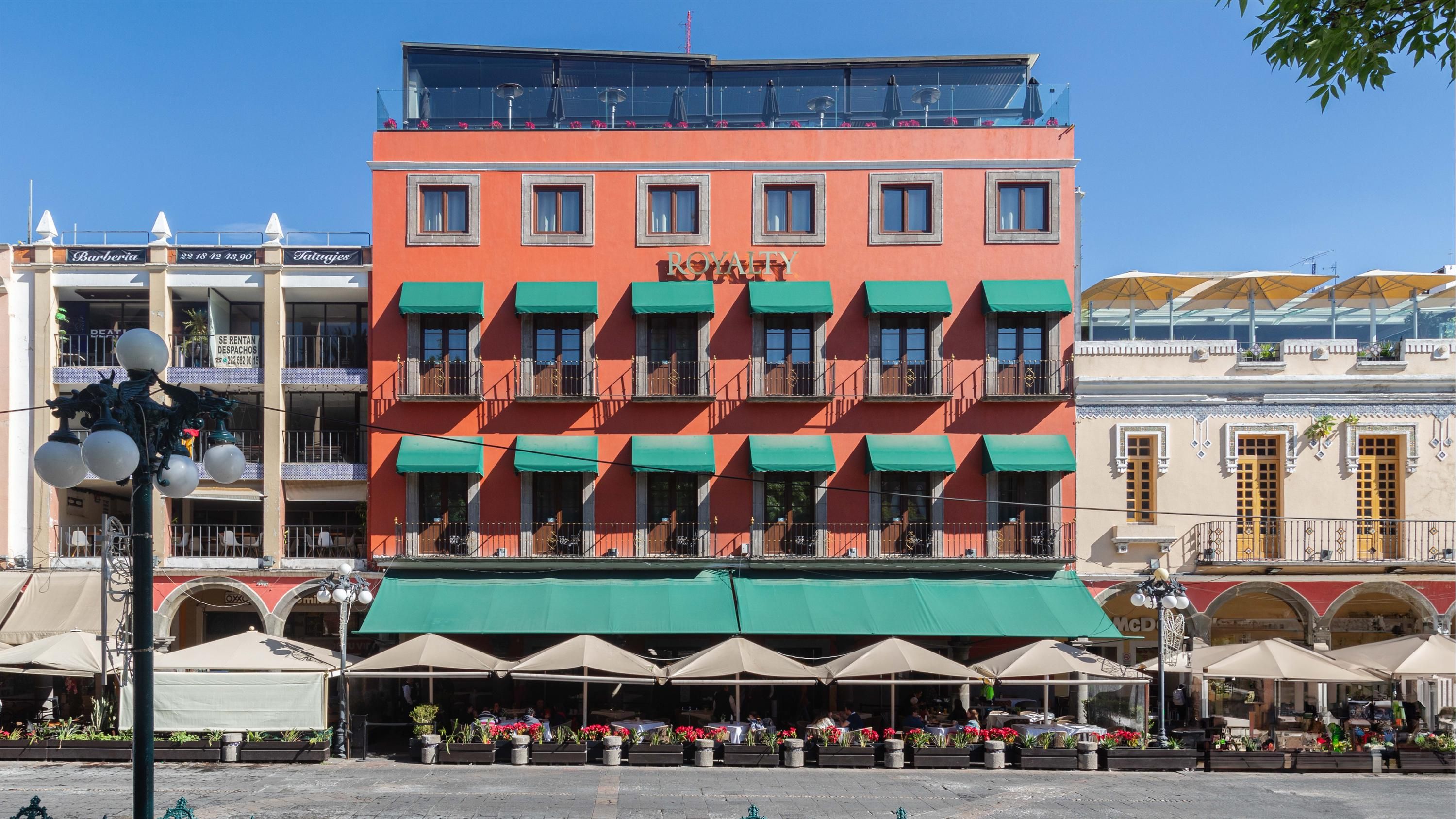 voco Royalty Puebla Downtown by IHG