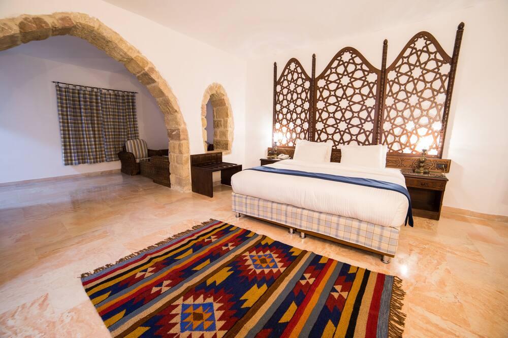 expediav2-893887-2557922763-071867 Old Village Resort