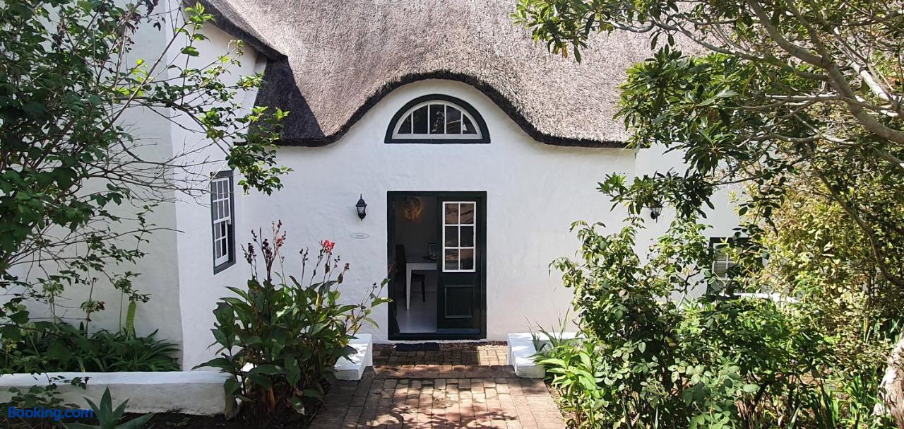 booking-233639-619257378-895780 De Kloof Luxury Estate