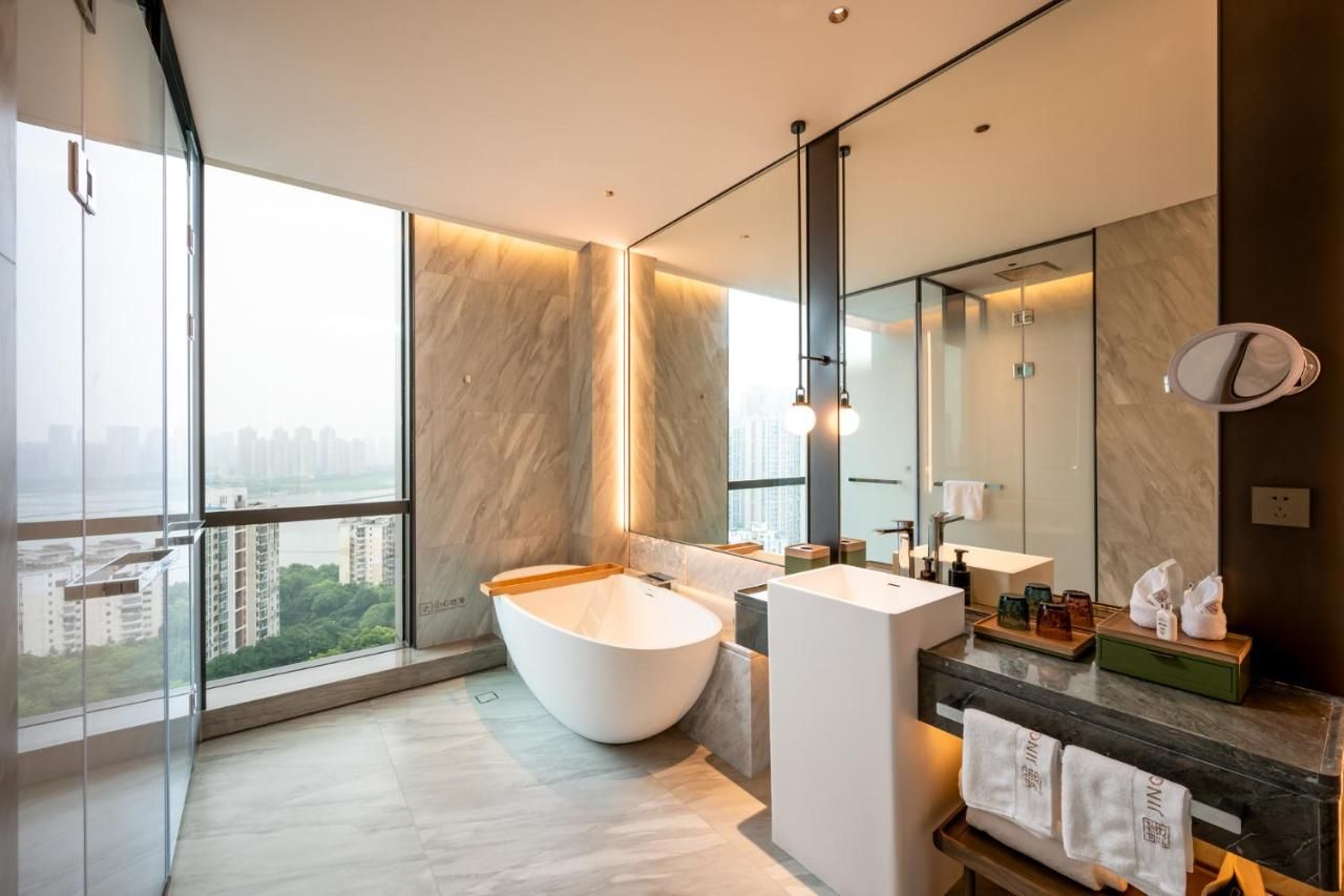 Qinglian Jinghe Hotel Wuhan Zoo International Expo Center Branch