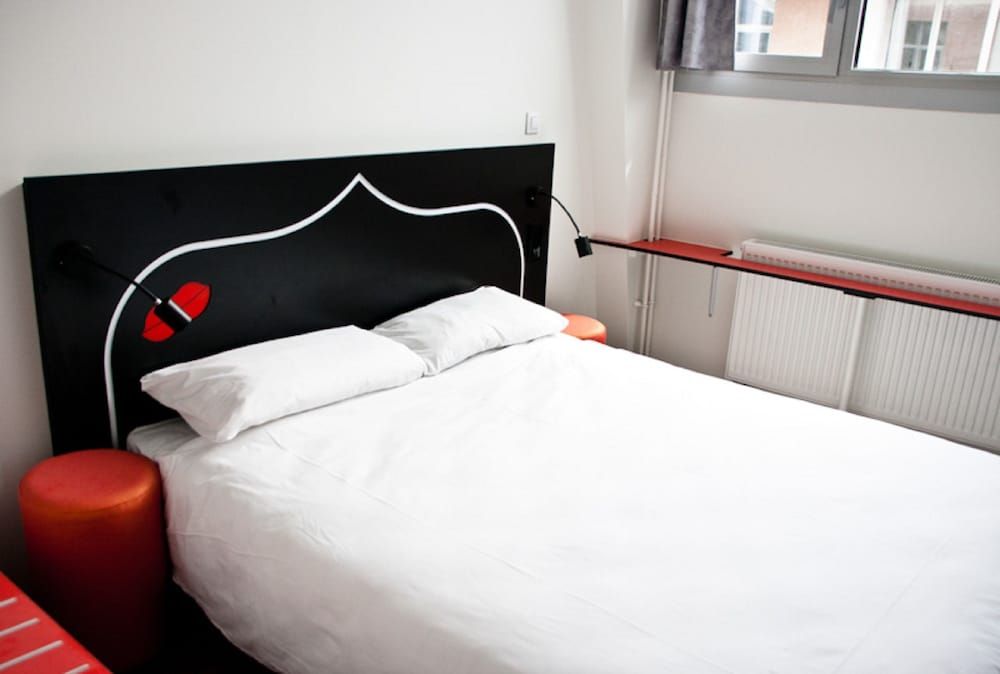 St Christopher's Budget Hotel Paris 4