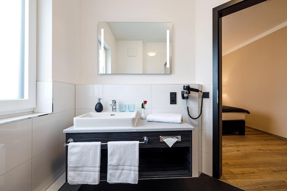 Herzl Hotel bei Erding