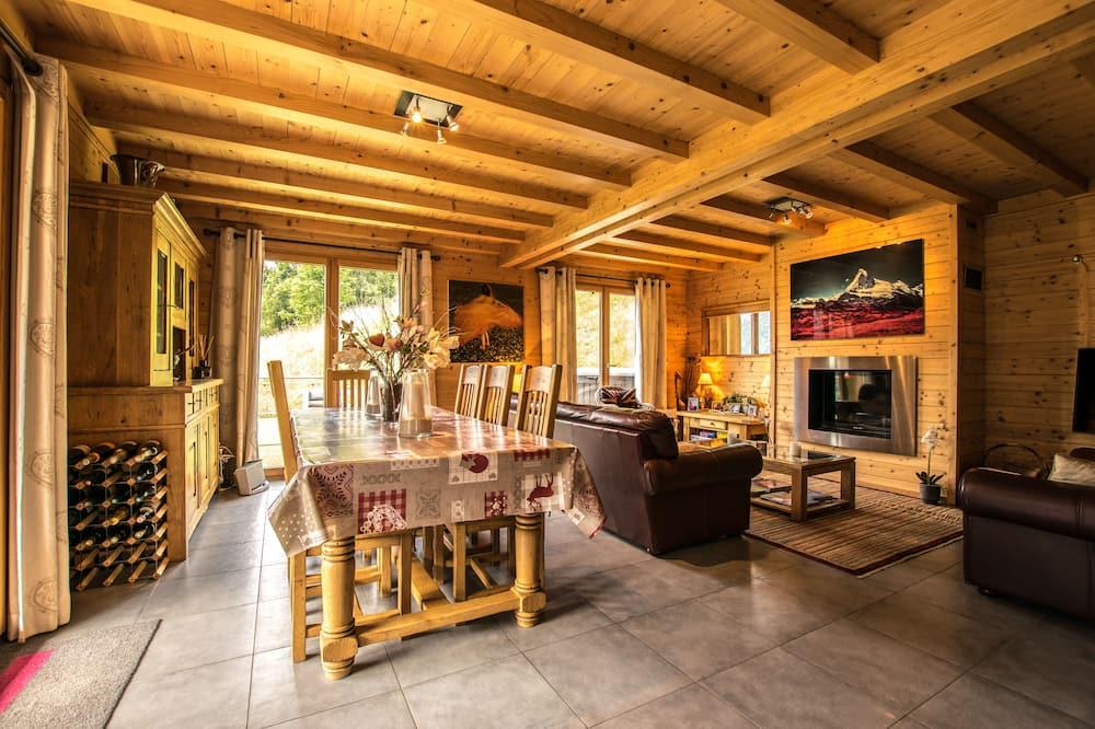 4 bedroom chalet in Chatel / La Chapelle d'Abondance for Portes Du Soleil Rhône-Alpes - La Chapelle-d'Abondance visuel 3/5 4 bedroom chalet in Chatel / La Chapelle d'Abondance for Portes Du Soleil Rhône-Alpes - La Chapelle-d'Abondance visuel 3/5