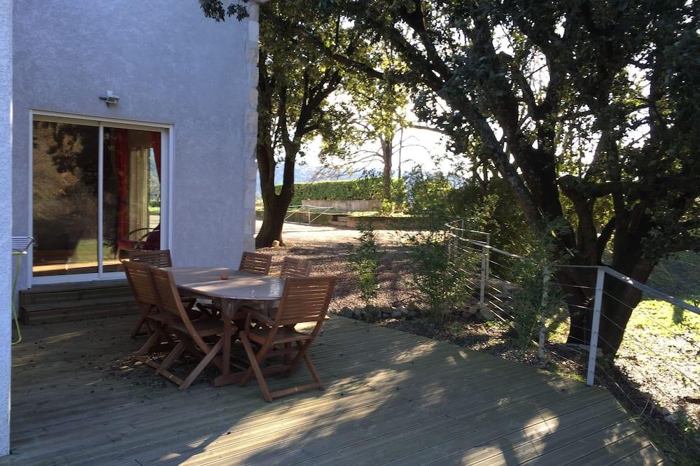 Rent Quiet Cottage With Terrace In Vallon Pont D 'arc In Ardeche Rhône-Alpes - Lagorce visuel 2/5 Rent Quiet Cottage With Terrace In Vallon Pont D 'arc In Ardeche Rhône-Alpes - Lagorce visuel 2/5