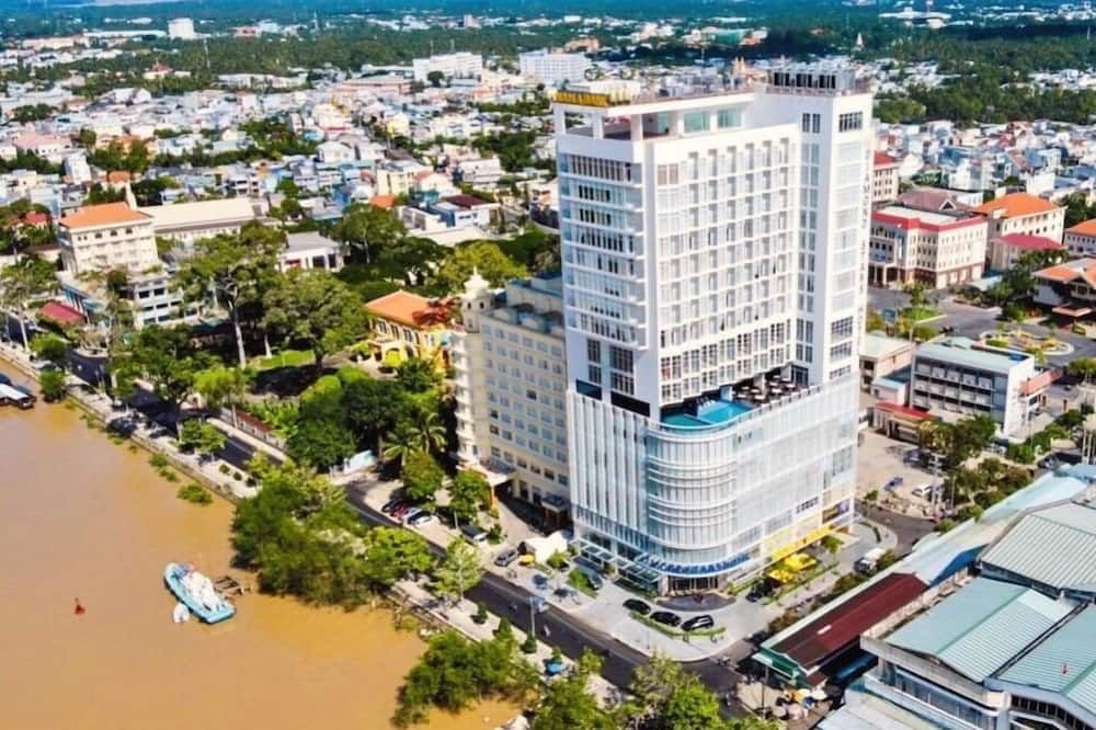 Diamond Stars Ben Tre Hotel