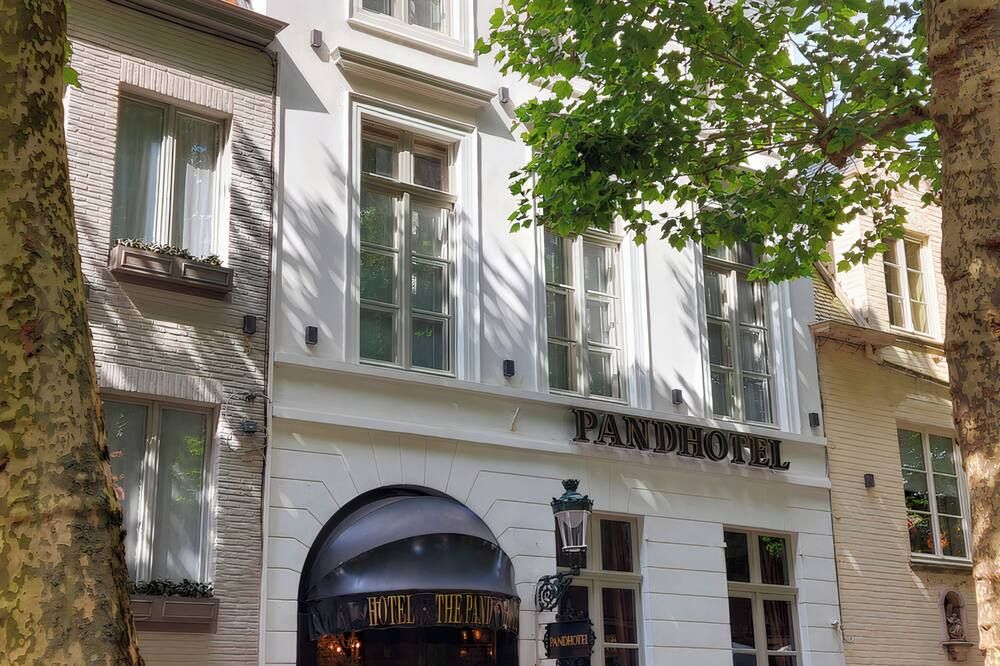 The Pand Hotel