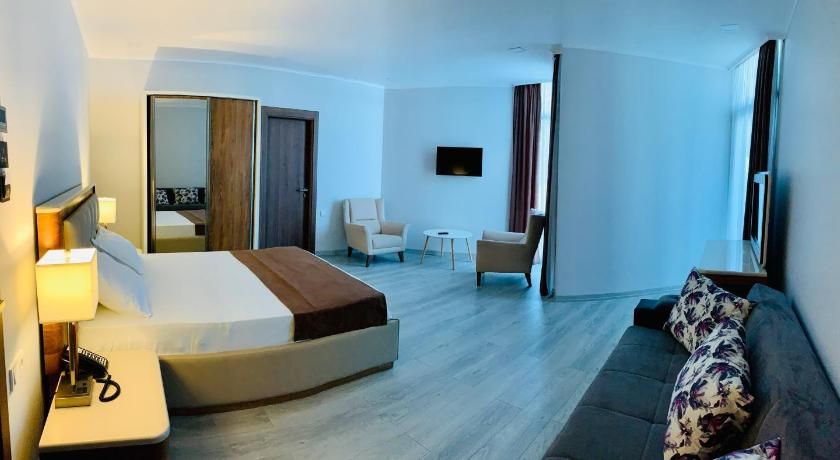 Hotel Tsereteli Palace