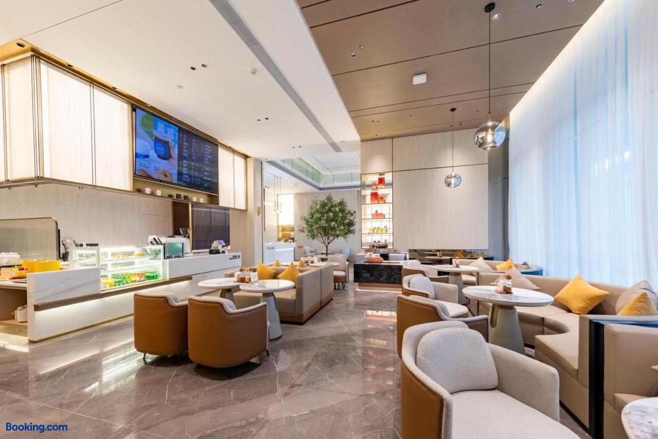 booking-1071780230-599542291-482479 Poltton International Apartments Jiangmen Pengjiang Administrative Service Center