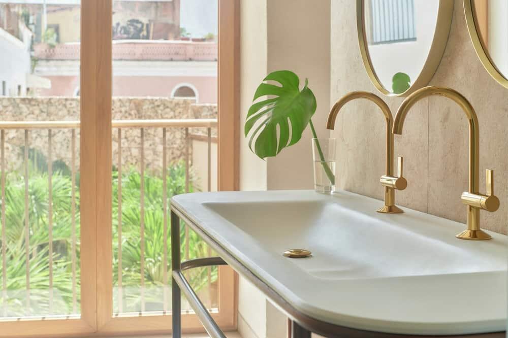 expedia_group-1070825922-118142345-034891 Kimpton Las Mercedes