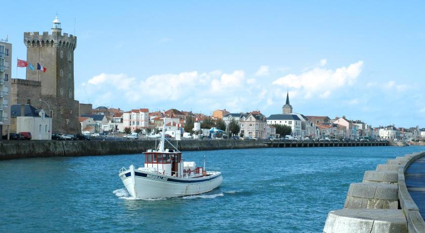 Camping Le Puits Rochais Pays de Loire - Château-d'Olonne visuel 4/5