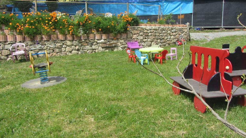 Camping des Etoiles Chalets - Midi-Pyreneën - Najac visuel 2/5 Camping des Etoiles Chalets - Midi-Pyreneën - Najac visuel 2/5