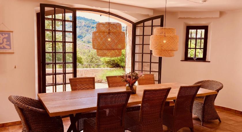 Beautiful house with spectacular views Pool house with kitchen and firewood pizza oven Provence-Alpes-Côte d'Azur - Auribeau-sur-Siagne visuel 2/5 Beautiful house with spectacular views Pool house with kitchen and firewood pizza oven Provence-Alpes-Côte d'Azur - Auribeau-sur-Siagne visuel 2/5