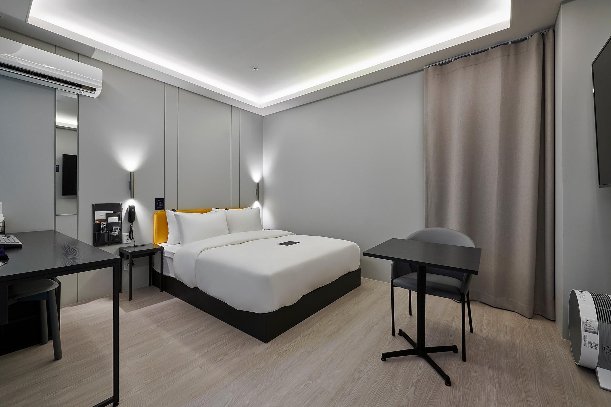 hotel photo
