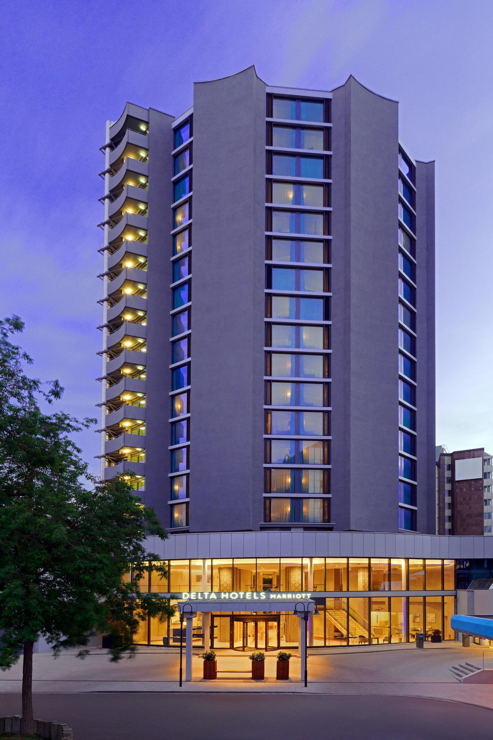 Delta Hotels By Marriott Frankfurt Offenbach Offenbach Am Main Compare Deals