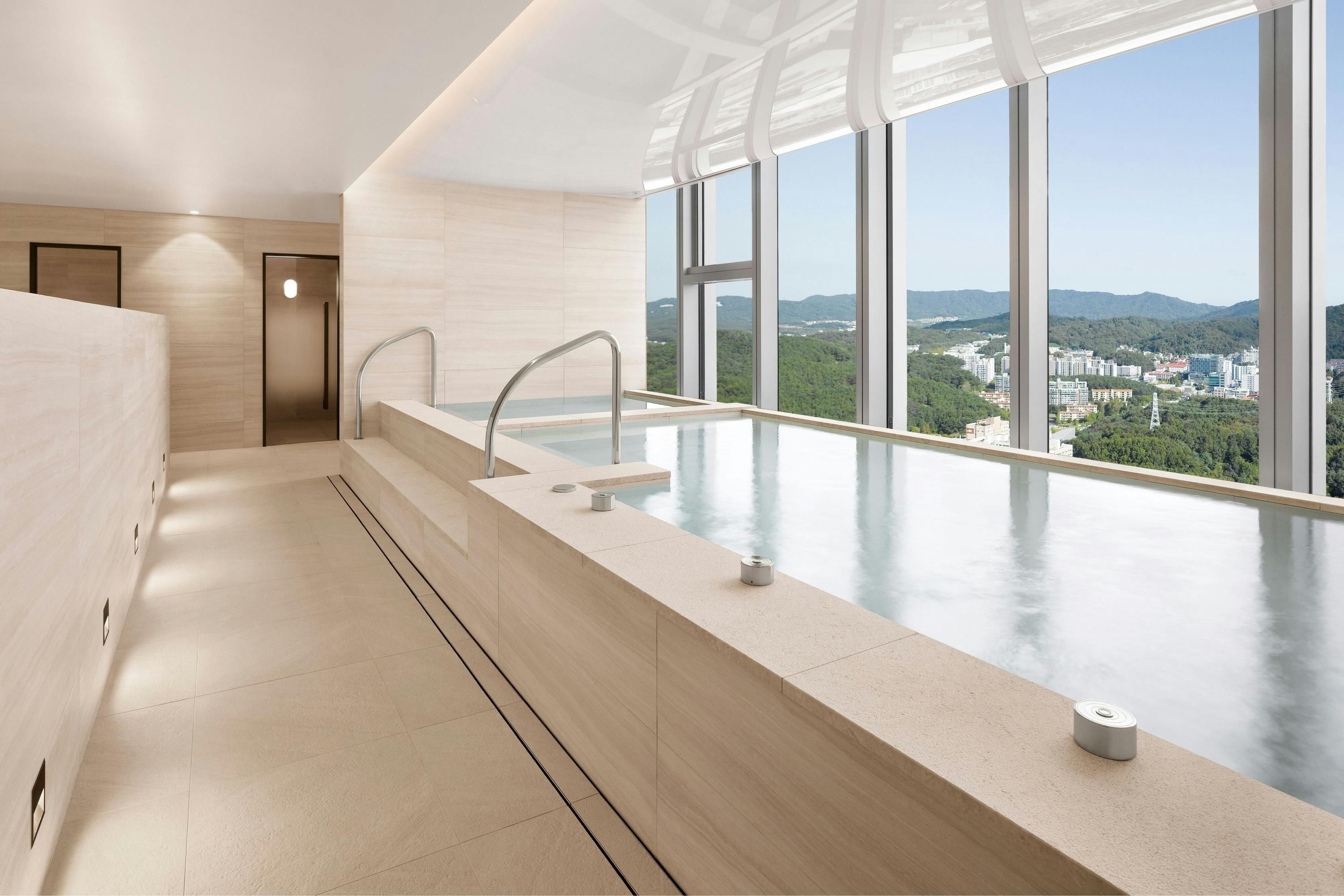 Hotel Onoma Daejeon, Autograph Collection, Marriott International