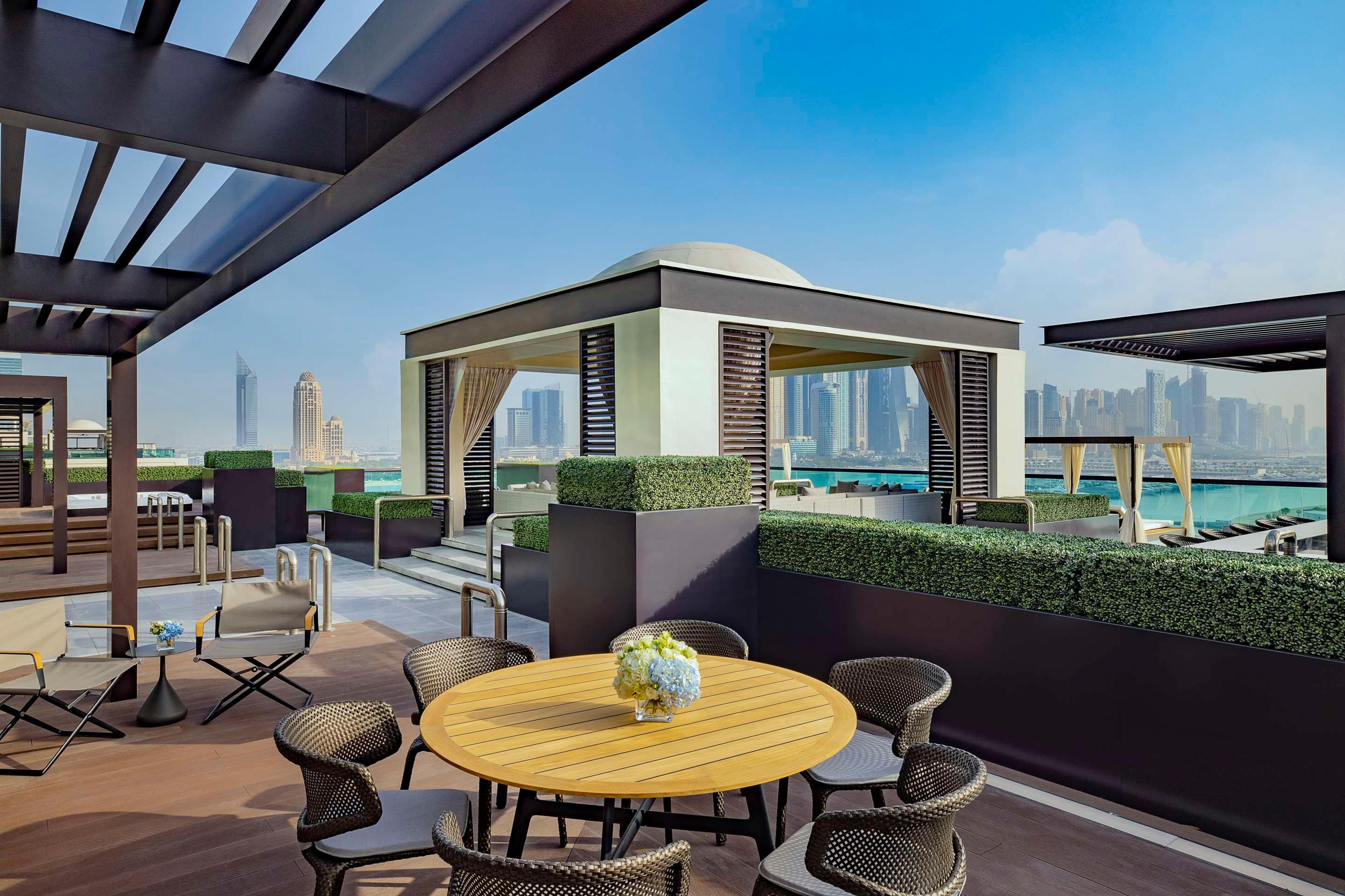ice-8521867-111246584-244029 Hilton Dubai Palm Jumeirah