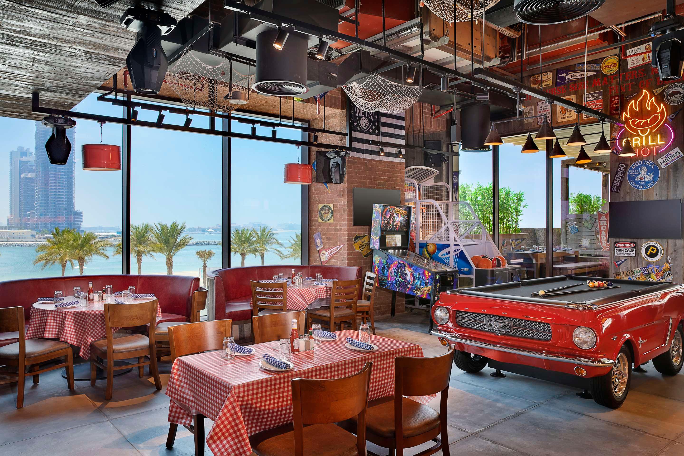 ice-8521867-111246465-312375 Hilton Dubai Palm Jumeirah