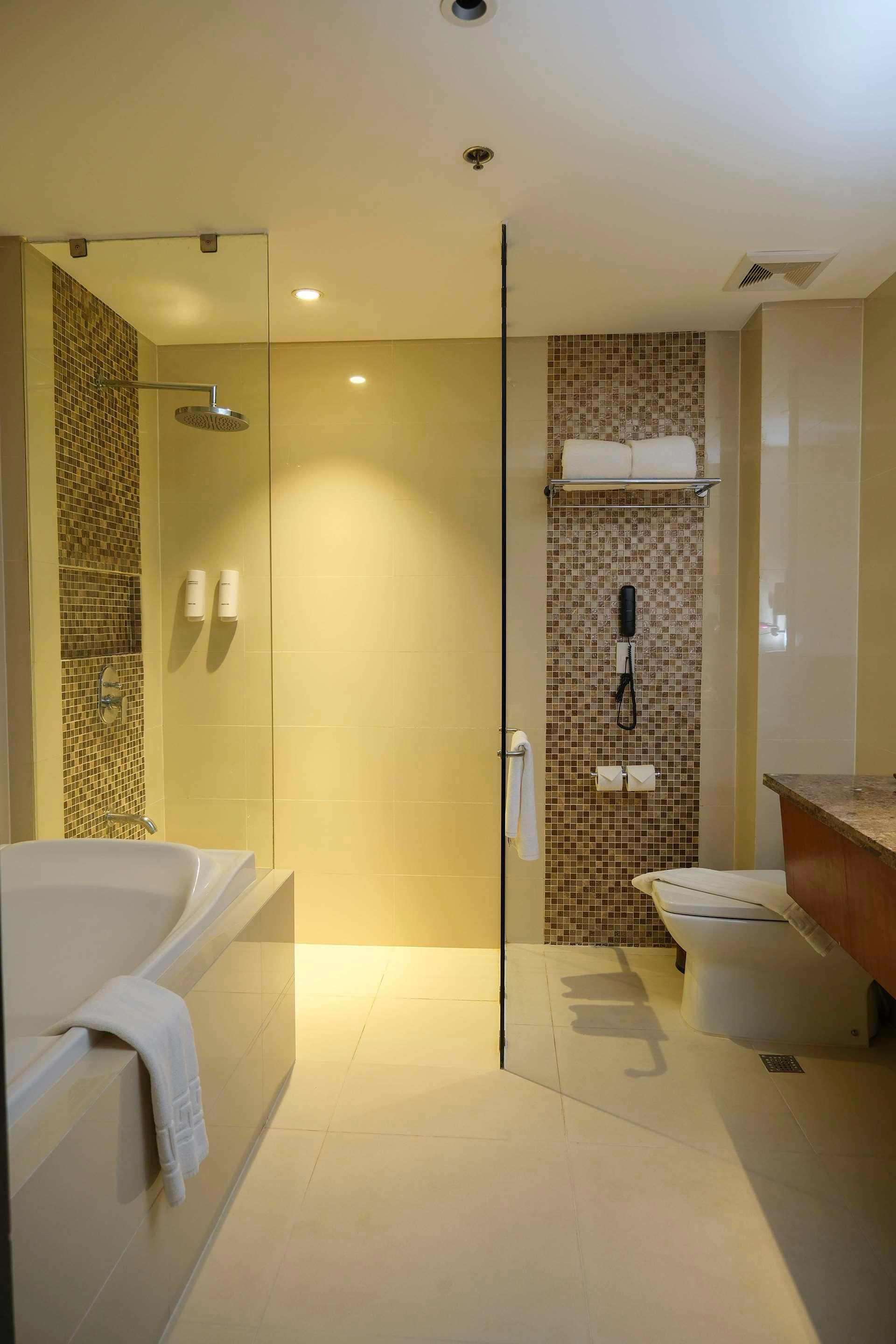 ice-2603782-121317315-099338 Best Western Plus The Ivywall Hotel - Palawan