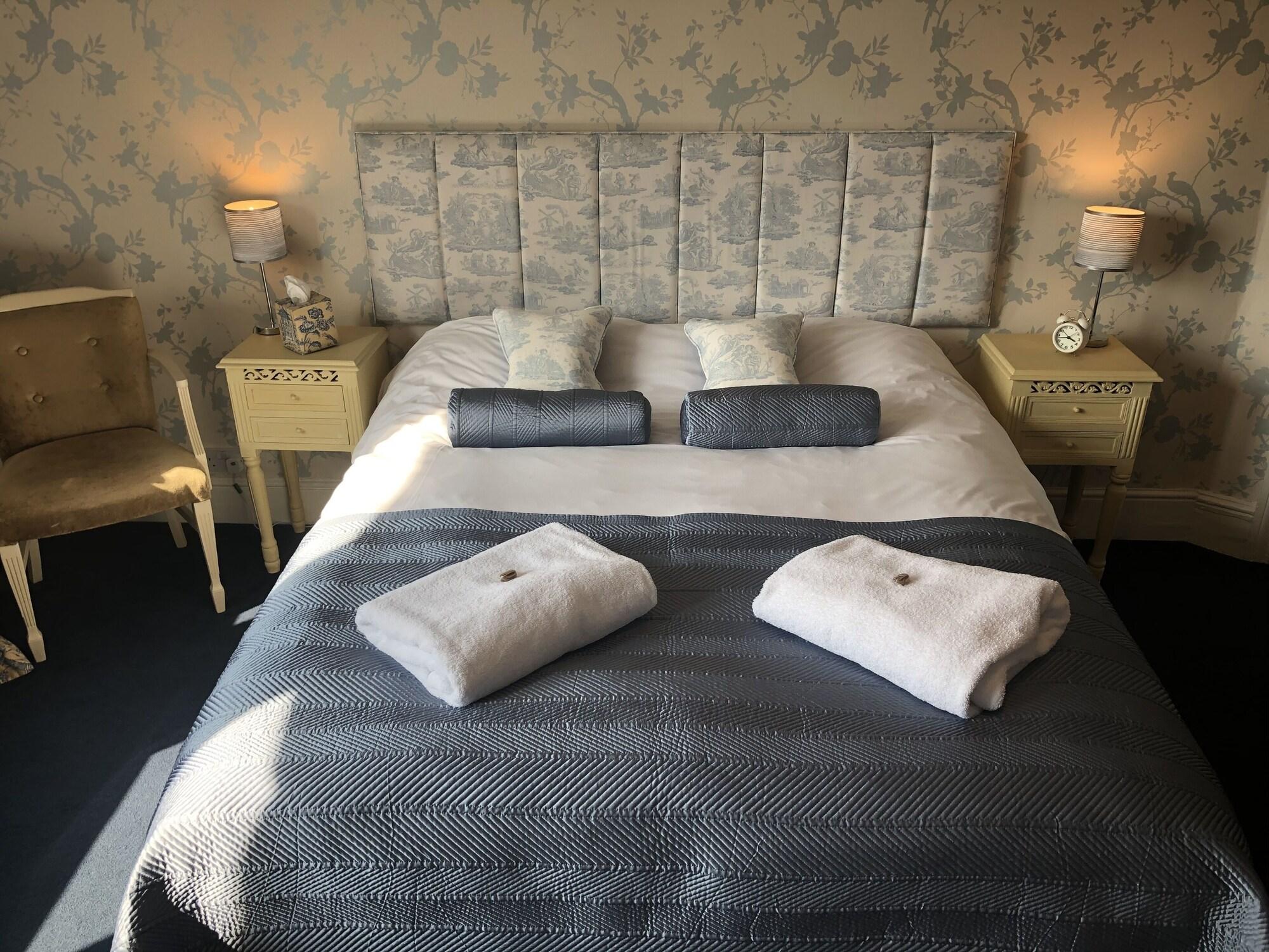expedia_group-390288-bba045-109153 Devonshire House