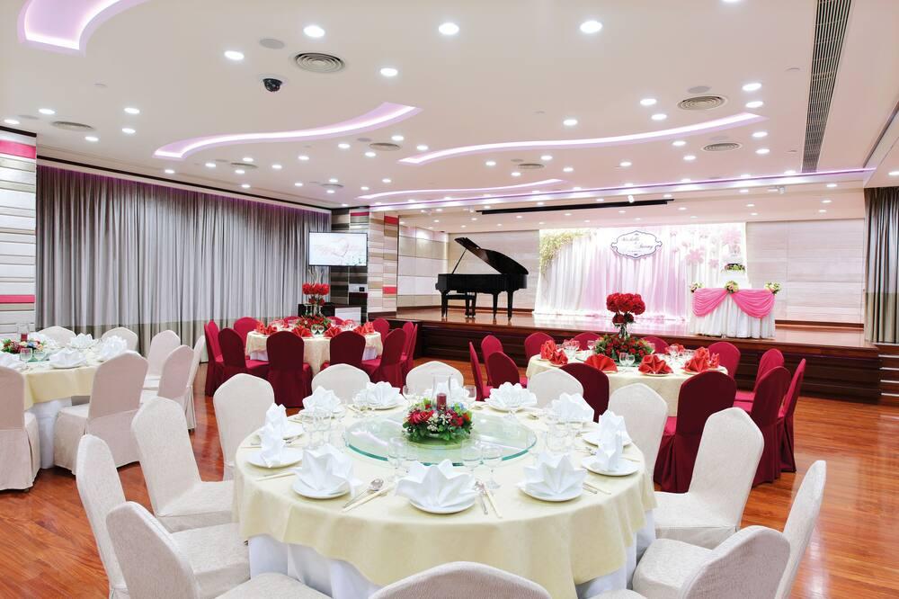 The Salisbury - Ymca Of Hong Kong