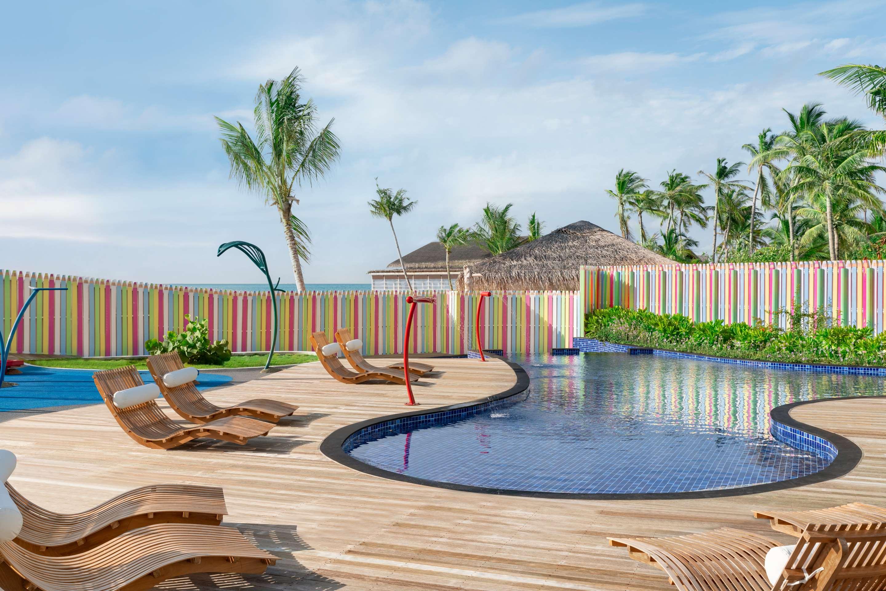 ice-1070466236-99715408-465234 Hilton Maldives Amingiri Resort & Spa