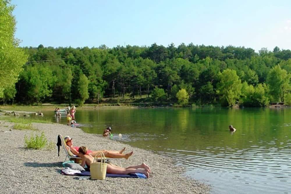 Child friendly villa with private pool and large garden near lac Sainte Croix Provence-Alpes-Côte d'Azur - Artignosc-sur-Verdon visuel 3/5 Child friendly villa with private pool and large garden near lac Sainte Croix Provence-Alpes-Côte d'Azur - Artignosc-sur-Verdon visuel 3/5
