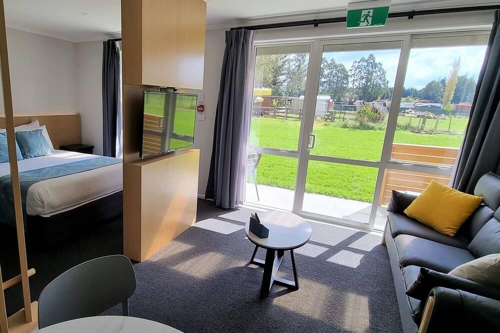 expediav2-367022-541b26-142575 Hideaway of Rotorua
