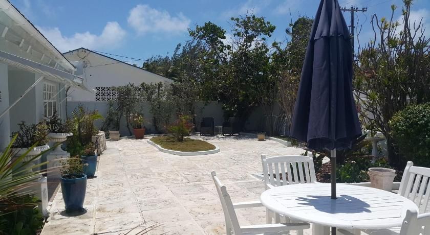 Water's Edge Villa - Oceanfront with Private Pool