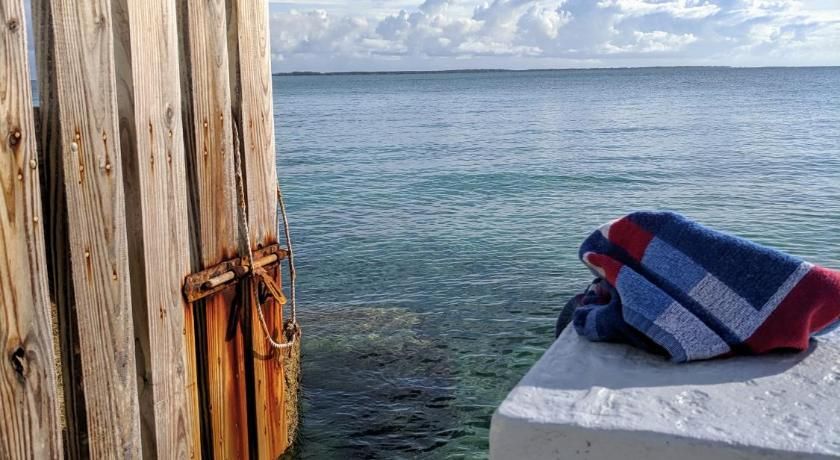 Water's Edge Villa - Oceanfront with Private Pool