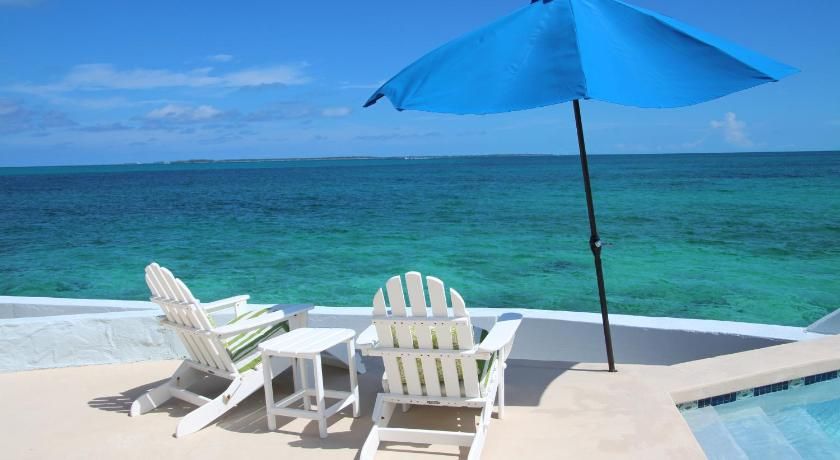 Water's Edge Villa - Oceanfront with Private Pool