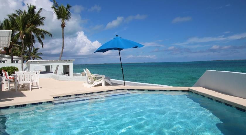 Water's Edge Villa - Oceanfront with Private Pool