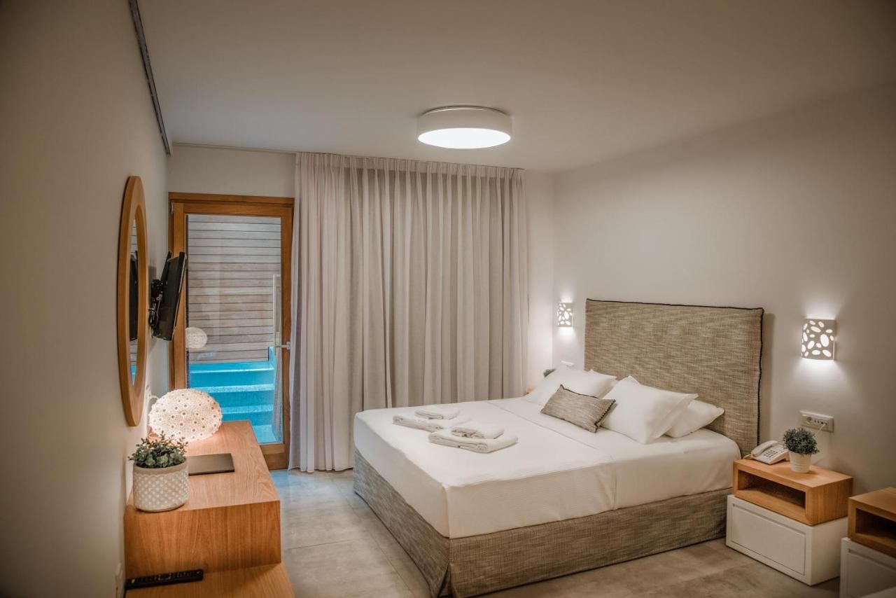 Natura Luxury Boutique Hotel Skopelos