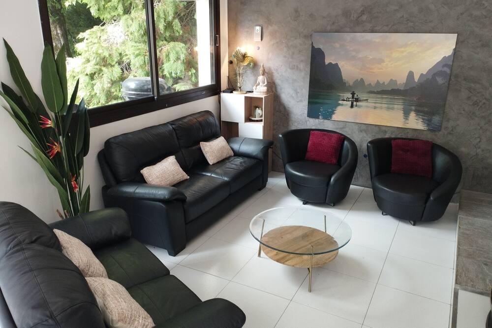 Villa pour 7, piscine chauffée, jacuzzi, proche lac Rhône-Alpes - Doussard visuel 5/5 Villa pour 7, piscine chauffée, jacuzzi, proche lac Rhône-Alpes - Doussard visuel 5/5