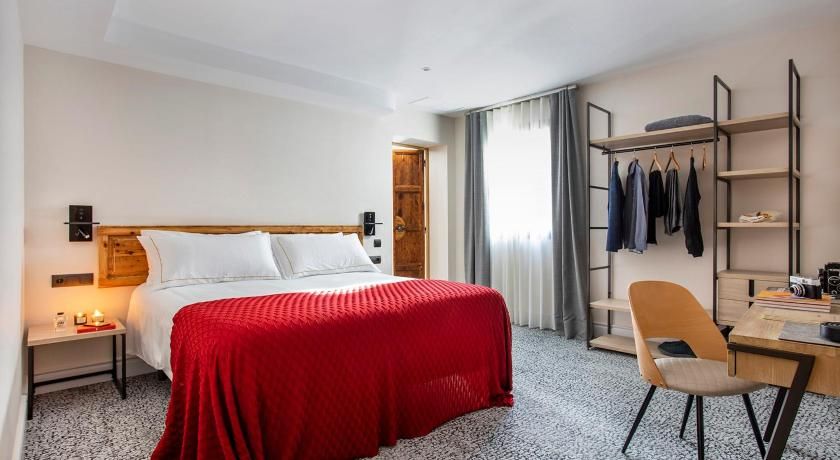 Cal Roure Boutique Hotel