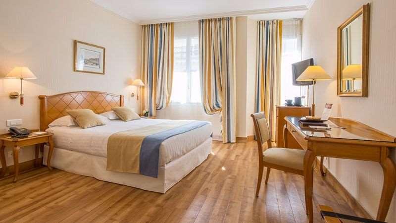 ice-145267-685ad8-599988 Hotel Etats Unis Opera