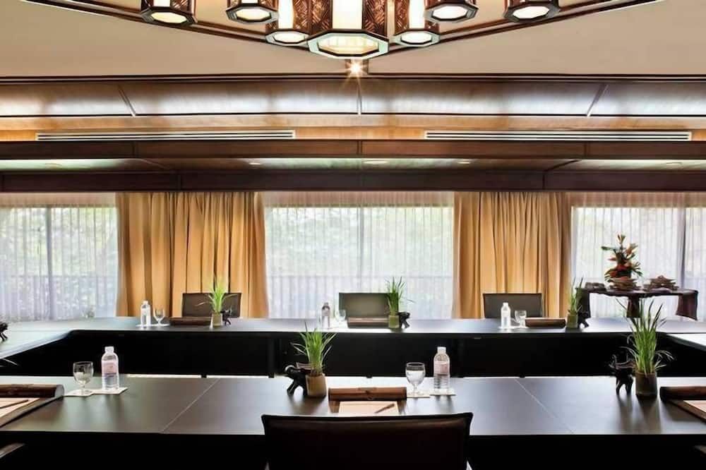 Anantara Golden Triangle Elephant Camp & Resort