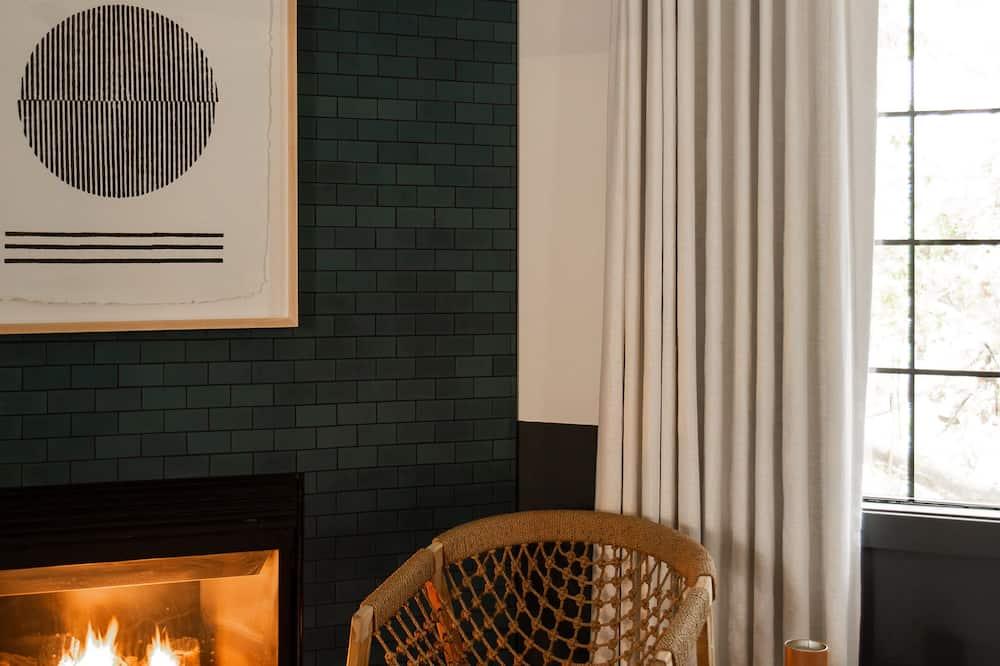 San Luis Creek Lodge