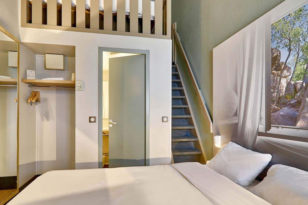 B&B HOTEL Clermont-Ferrand Le Brézet Aéroport Auvergne - Clermont-Ferrand visuel 3/5 B&B HOTEL Clermont-Ferrand Le Brézet Aéroport Auvergne - Clermont-Ferrand visuel 3/5