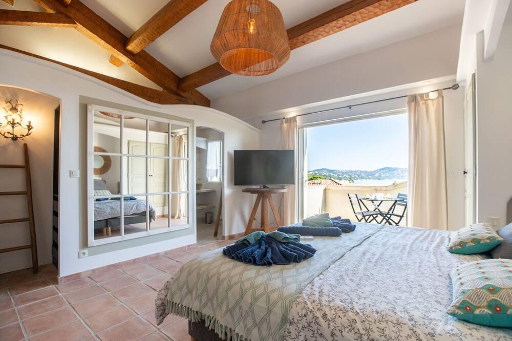 Magnifique Villa à 100 m plage climatisation Vue mer exceptionnelle Provence-Alpes-Côte d'Azur - Sainte-Maxime visuel 3/5