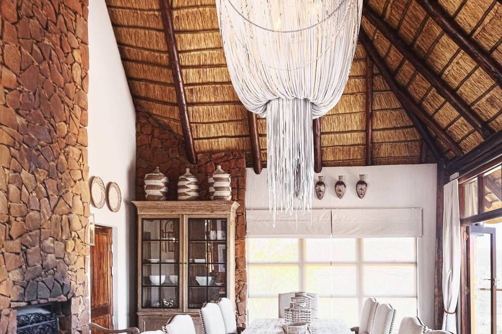 Esiweni Luxury Safari Lodge